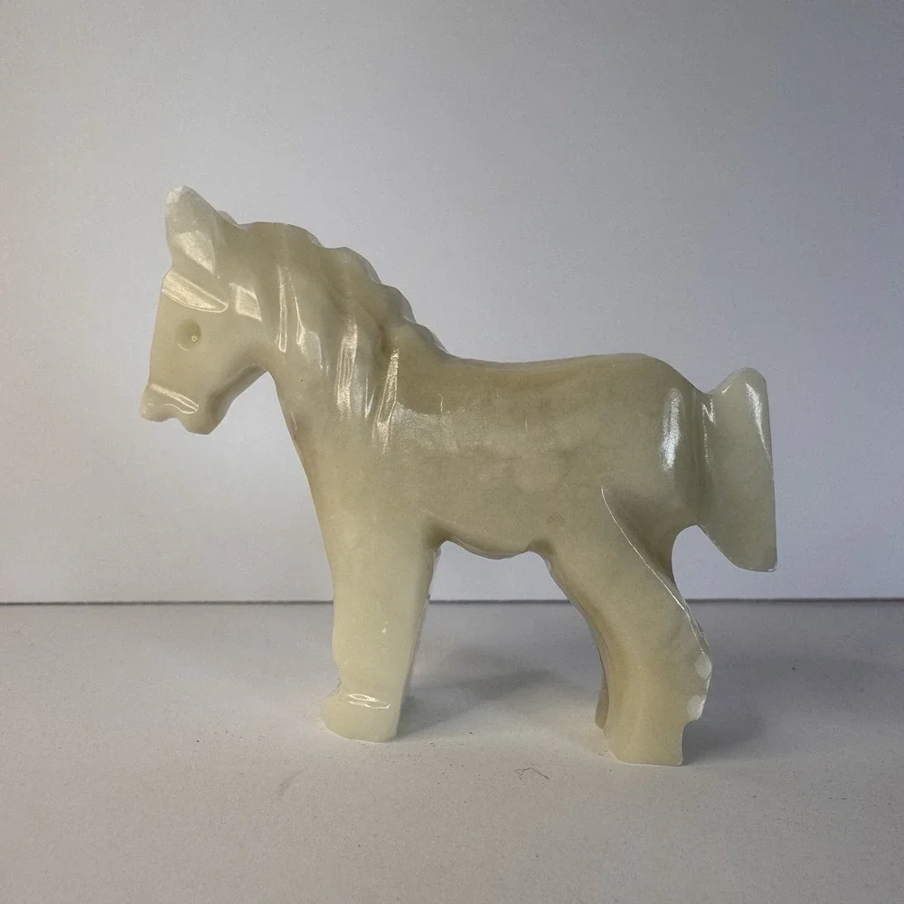 Hand Carved Possibly Onyx or Calcite Solid Stone Horse Figurine 3